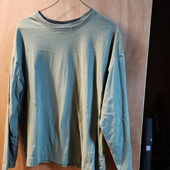 Old Navy Tops - Old Navy Olive Long Sleeve Tee